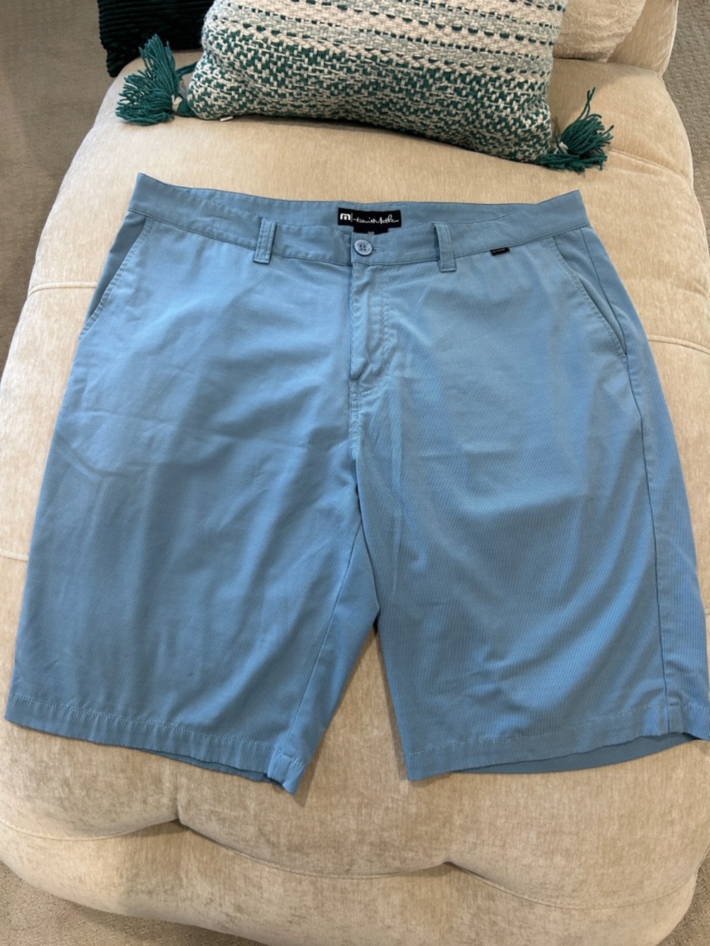 Travis Mathew Sky Blue Flat-Front Men’s Shorts